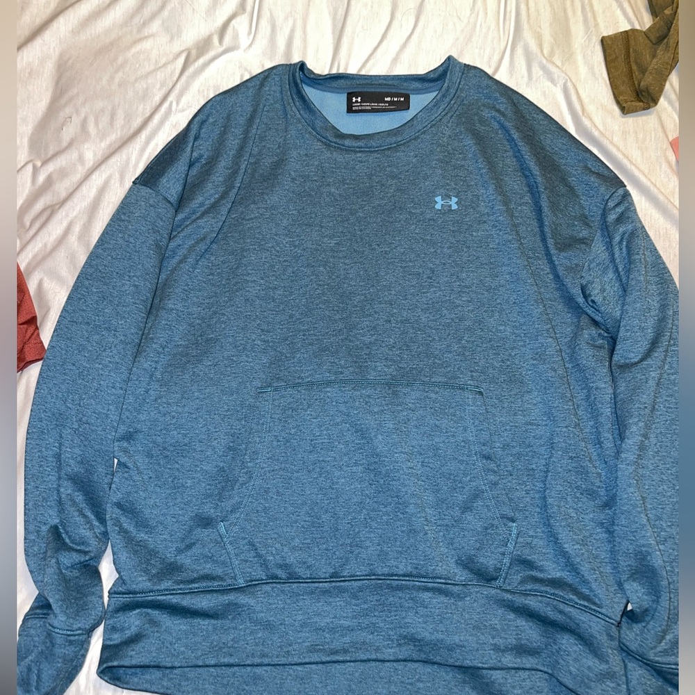 Blue Under Armor Pull over